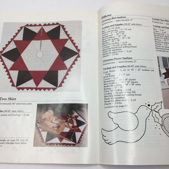 Possibilities Deck the Halls Nancy Smith Lynda Milligan Quilting Book Paperback - Picture 10 of 13
